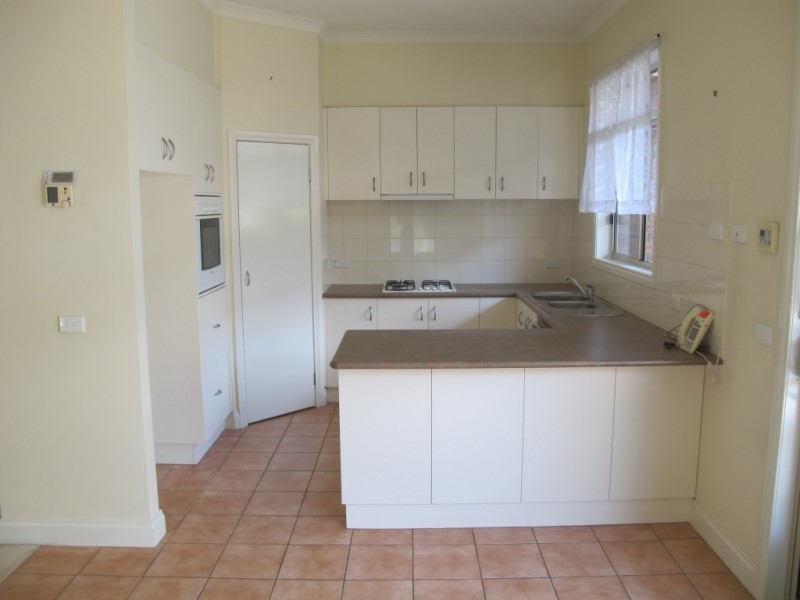1A Laurie Street, Newport VIC 3015