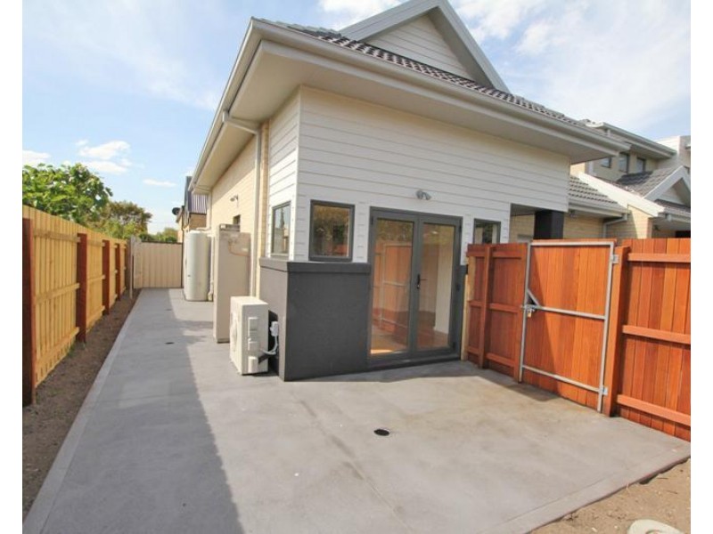 4/41 Grieve Parade, Altona VIC 3018