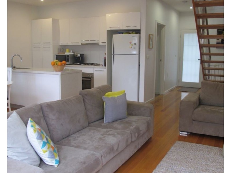 2/9-11 Kyle Road, Altona North VIC 3025