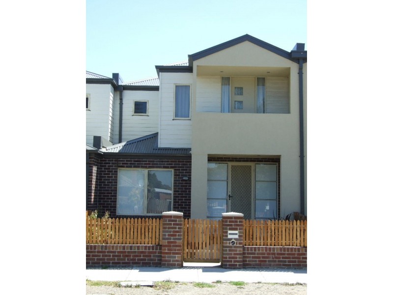 7/212-222 Mason Street, Newport VIC 3015