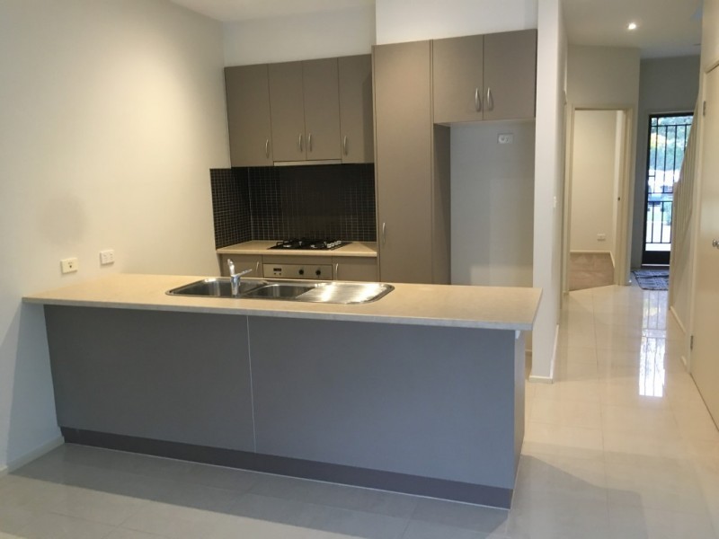 1/3 Basil Street, Newport VIC 3015