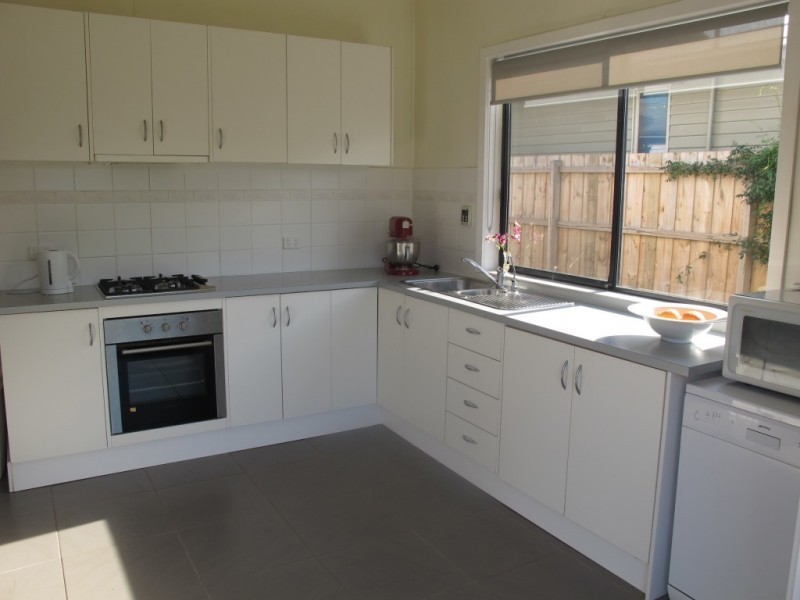 2 Charlotte Street, Newport VIC 3015