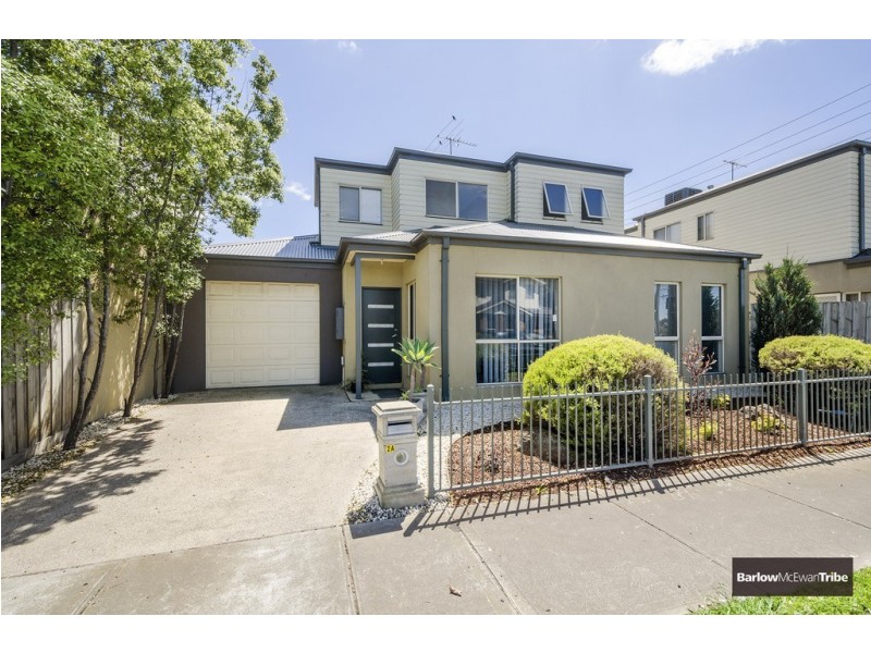 2A Marigold Ave, Altona North VIC 3025