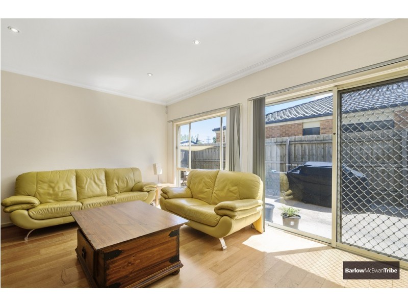 2A Marigold Ave, Altona North VIC 3025