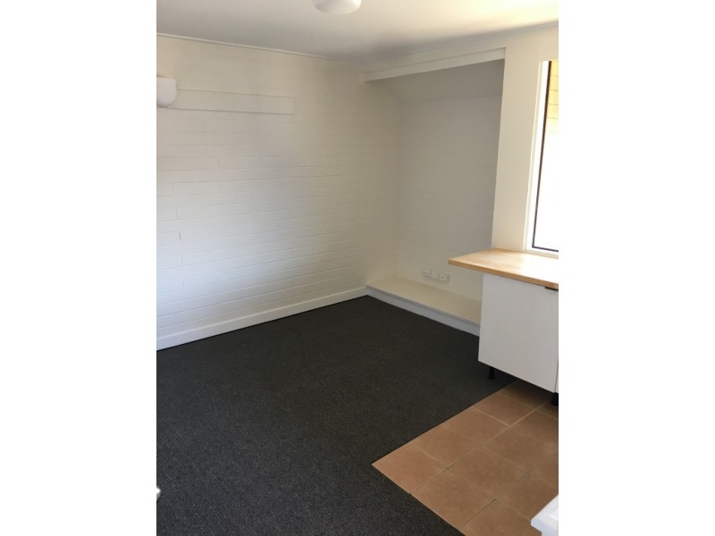 13/2 Techno Park Drive, Williamstown VIC 3016