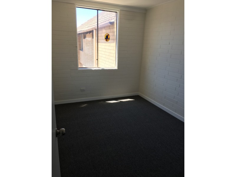 13/2 Techno Park Drive, Williamstown VIC 3016