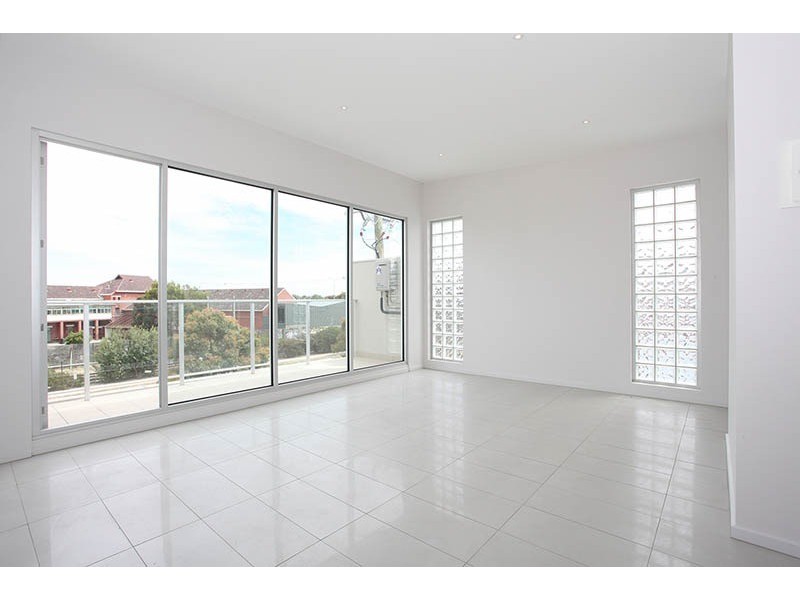 201/9 Woods Street, Yarraville VIC 3013