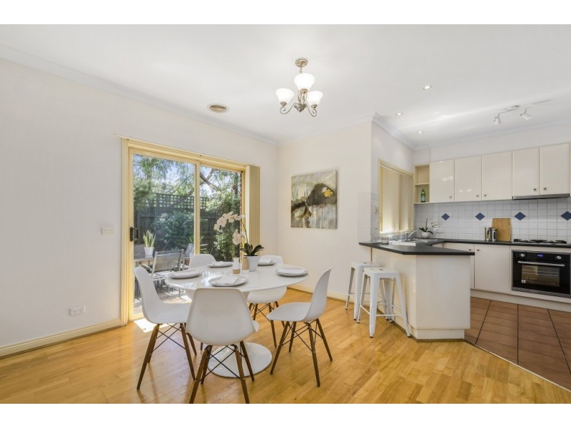 4/1 Stephenson Street, Spotswood VIC 3015