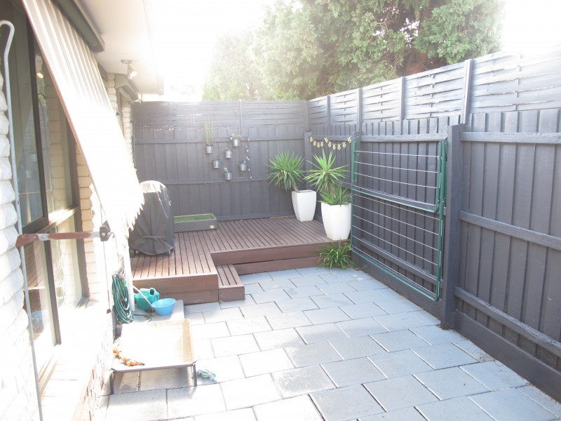 3/101 Blackshaws Road, Newport VIC 3015