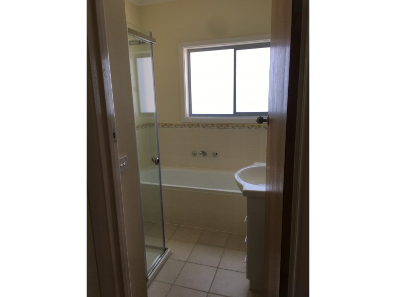 71 The Avenue, Spotswood VIC 3015