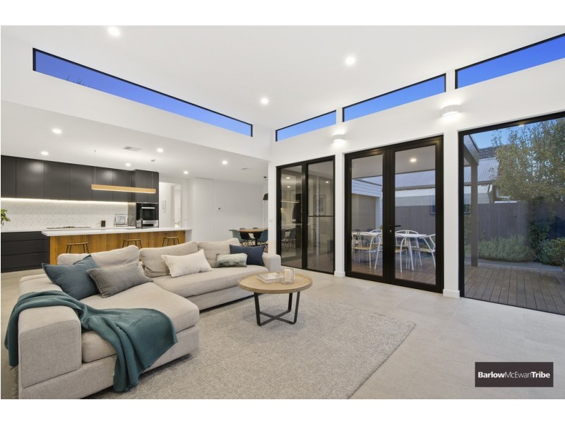 25 Elphin Street, Newport VIC 3015