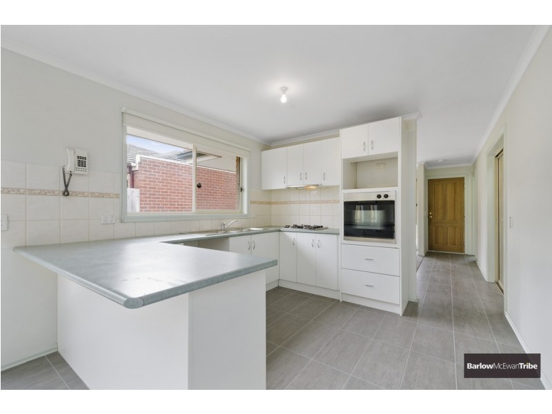 10 Sorrell Court, Altona Meadows VIC 3028