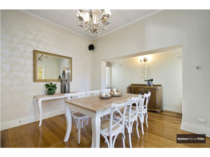 5 St Kinnord Street, Aberfeldie VIC 3040