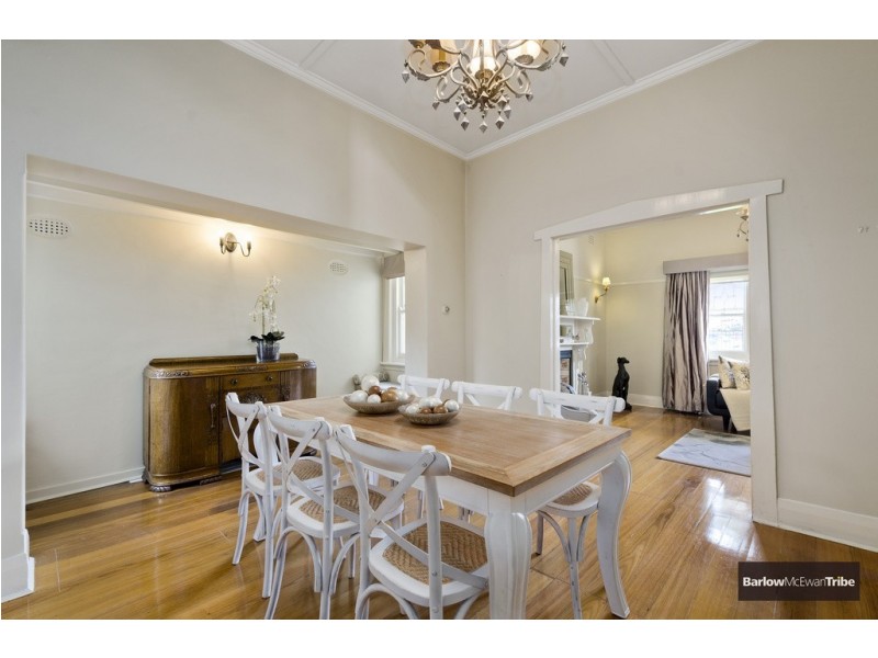 5 St Kinnord Street, Aberfeldie VIC 3040