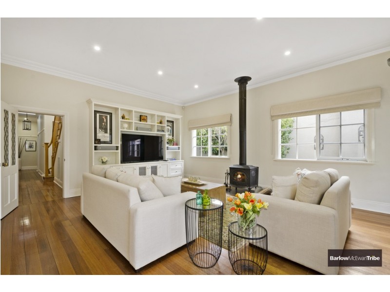 5 St Kinnord Street, Aberfeldie VIC 3040