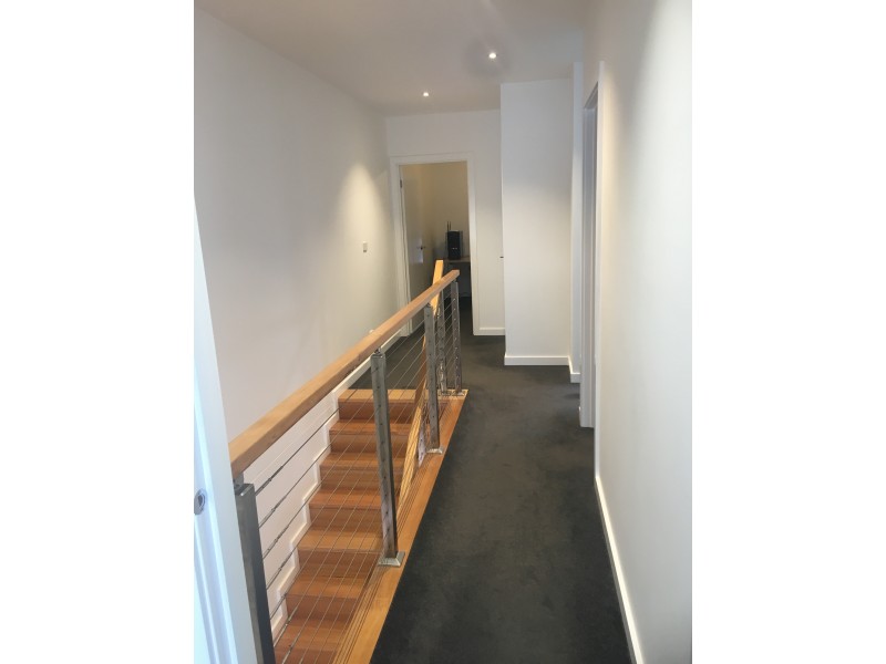 1/10 Richards Court, Brooklyn VIC 3012