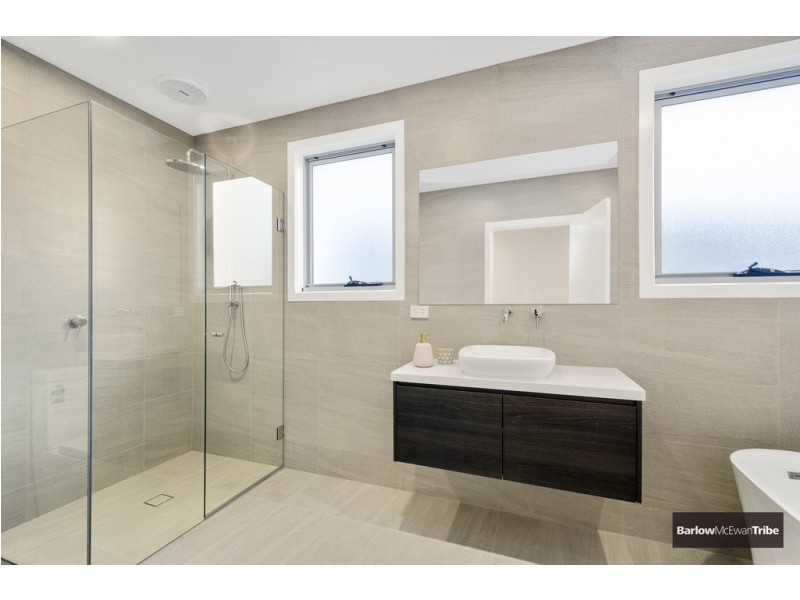 61 Home Road, Newport VIC 3015