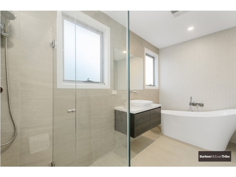 61 Home Road, Newport VIC 3015