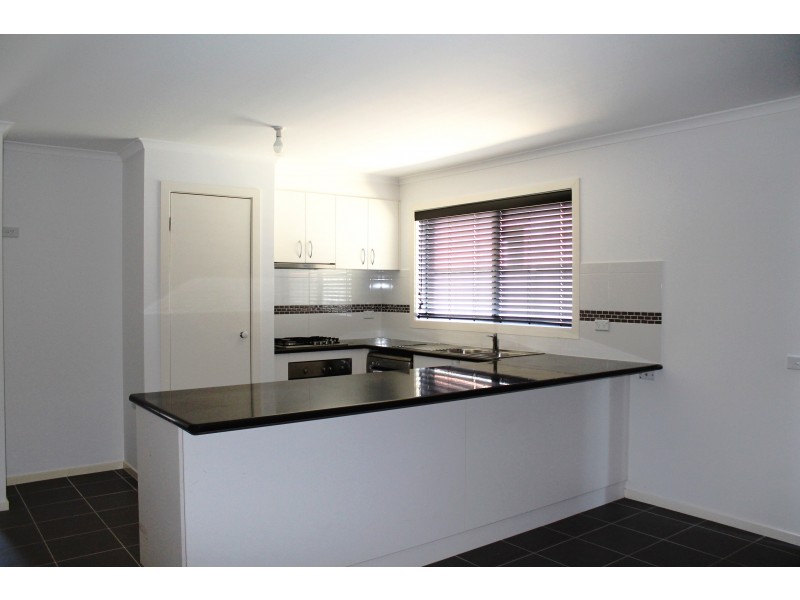 29 Orlando Drive, Truganina VIC 3029