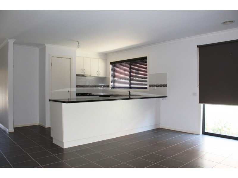 29 Orlando Drive, Truganina VIC 3029