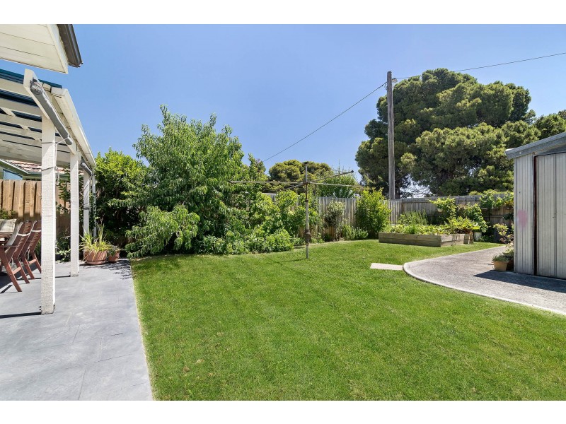 16 Edina Street, Williamstown North VIC 3016