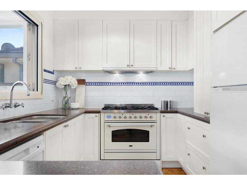 61 Oxford Street, Newport VIC 3015