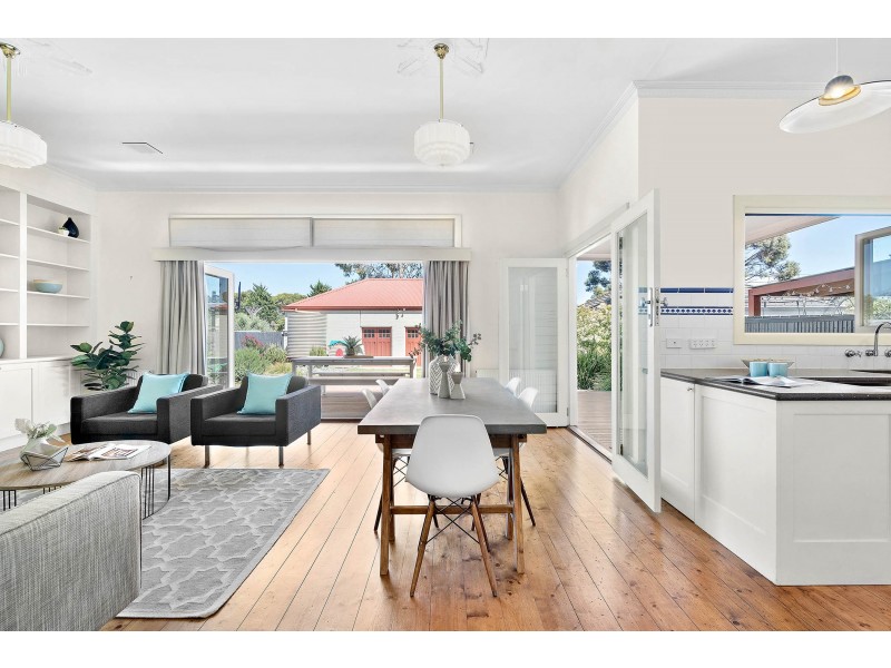 61 Oxford Street, Newport VIC 3015