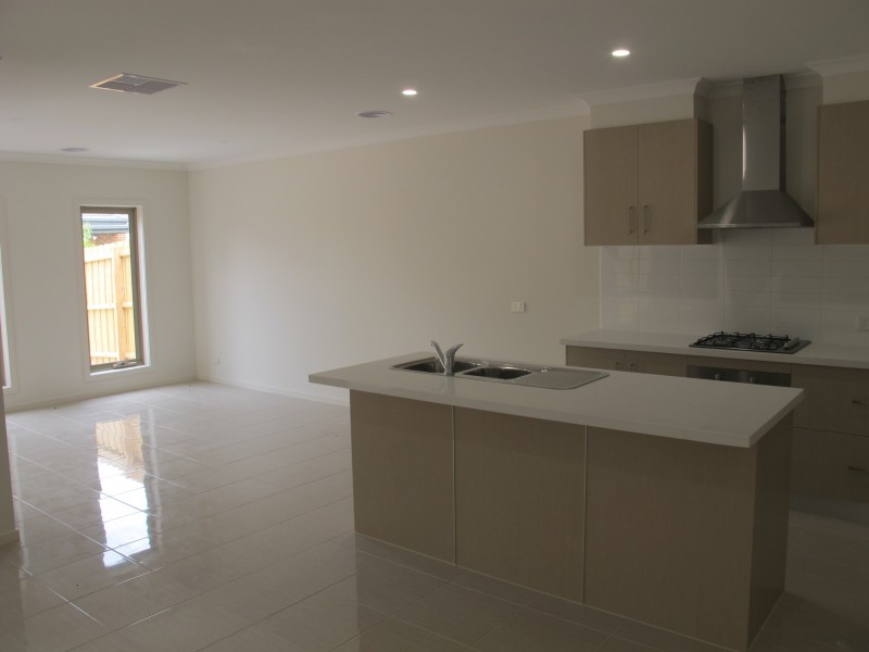 1/17 Murphy Street, Altona North VIC 3025