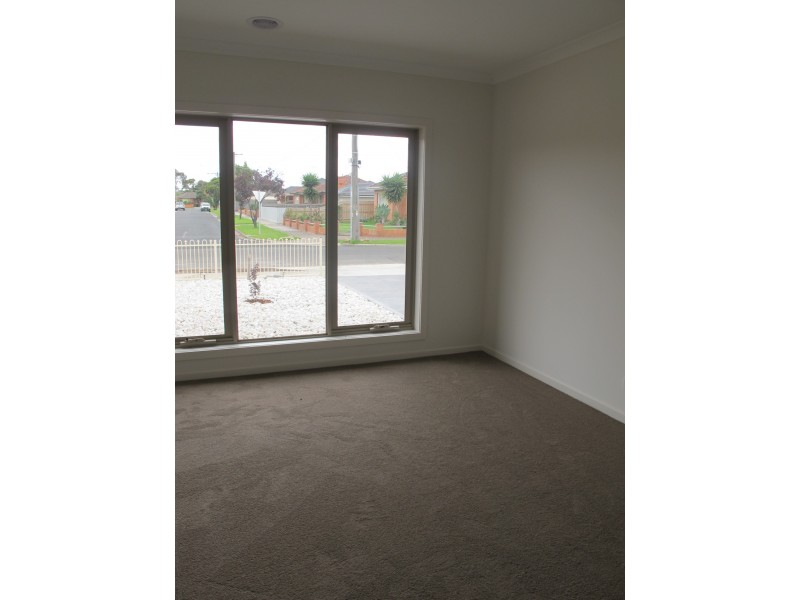 1/17 Murphy Street, Altona North VIC 3025