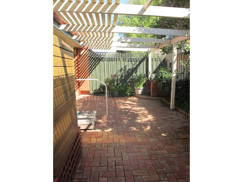 1/6 Anzac Crescent, Williamstown VIC 3016