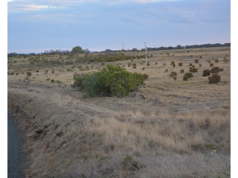 Lot 1, 4 & 5, 20 Paces Lane, Rowsley VIC 3340