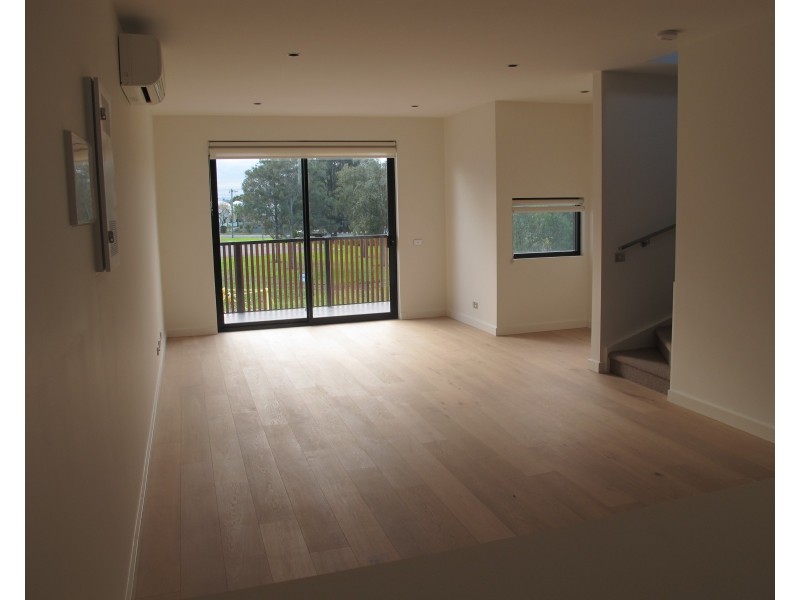 19/6 Paine Street, Newport VIC 3015