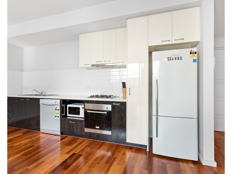 18/41 Moreland Street, Footscray VIC 3011