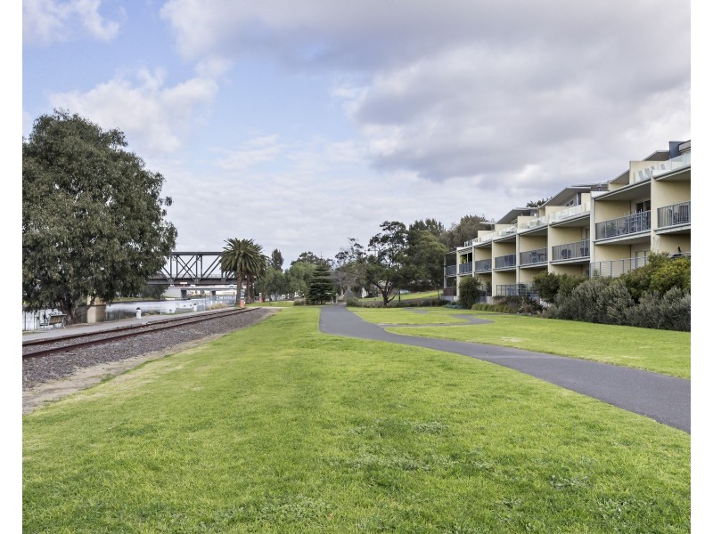 18/41 Moreland Street, Footscray VIC 3011