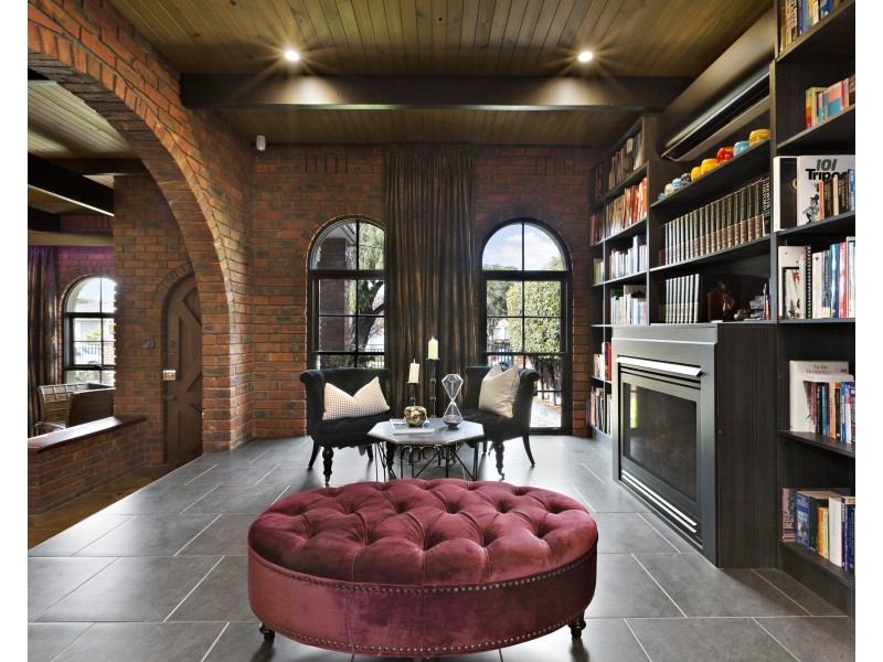 27 Bell Avenue, Altona VIC 3018