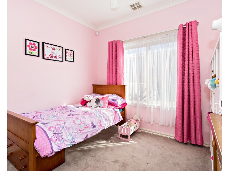 60 Saltley Street, South Kingsville VIC 3015