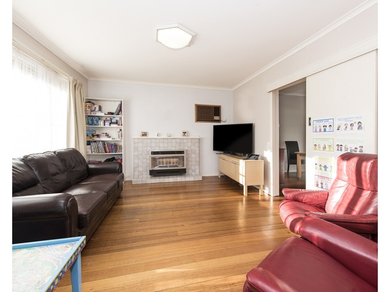 14 Laurie Street, Newport VIC 3015