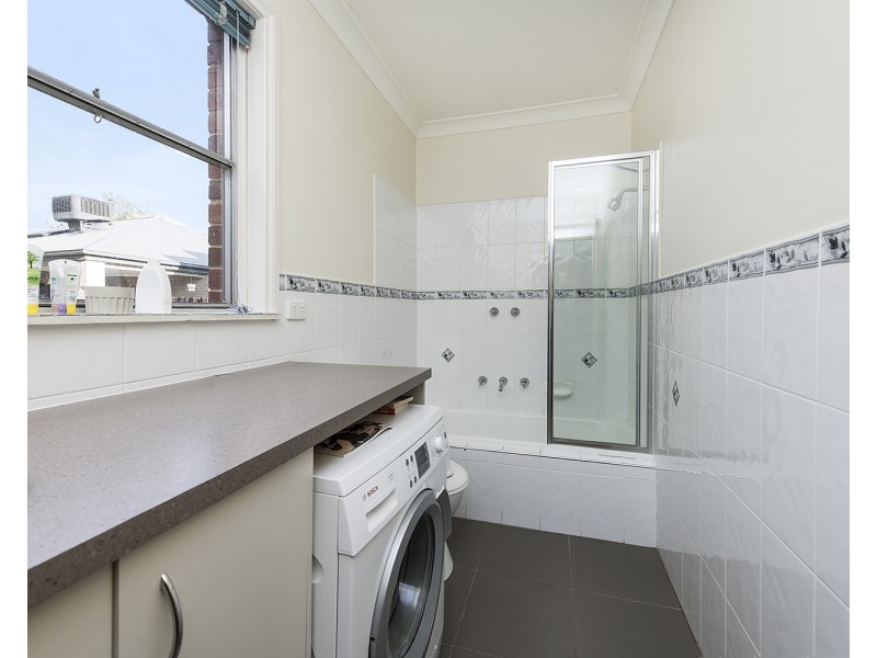 14 Laurie Street, Newport VIC 3015