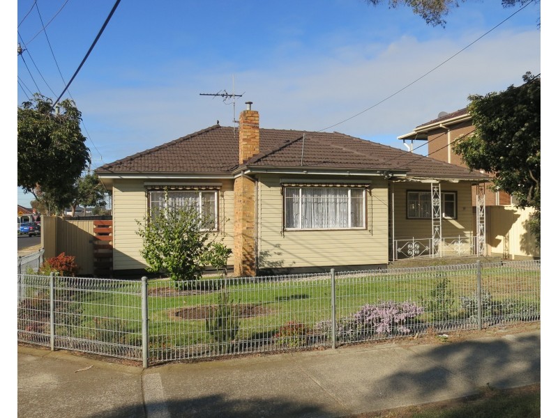 39 Clematis Avenue, Altona North VIC 3025