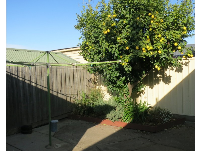 39 Clematis Avenue, Altona North VIC 3025