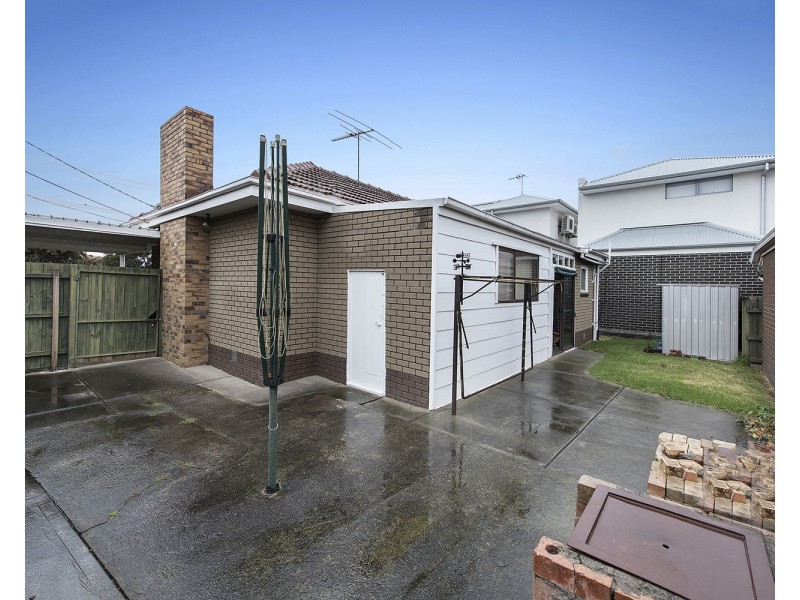 61 Grieve Parade, Altona VIC 3018