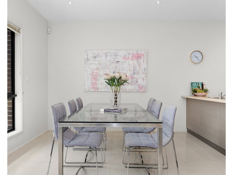 1/3 Basil Street, Newport VIC 3015