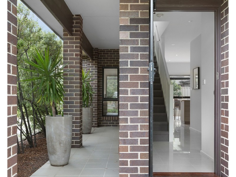 1/3 Basil Street, Newport VIC 3015