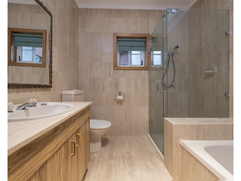 140 Dunhelen Lane, Yuroke VIC 3063