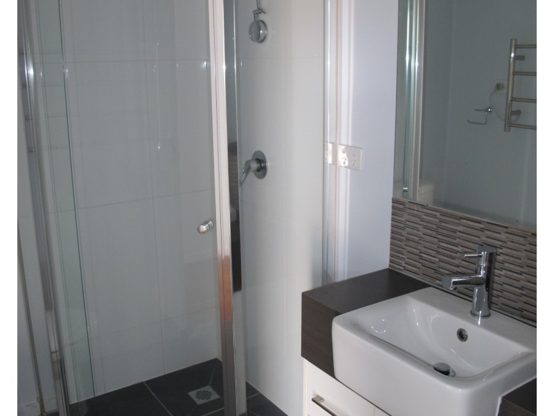 4/9 Prentice Street, Altona North VIC 3025