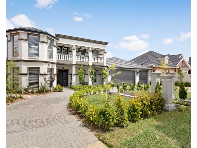 21 Drysdale Avenue, Taylors Lakes VIC 3038