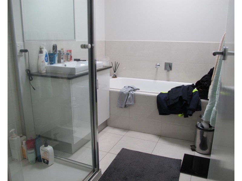 2/31 Marigold Avenue, Altona North VIC 3025