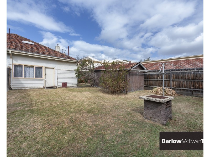 108 North Road, Newport VIC 3015