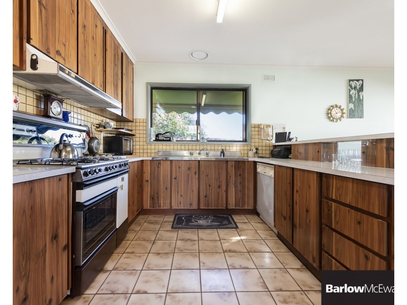 3 – 5 Charles Street / Pole Street, Seddon VIC 3011