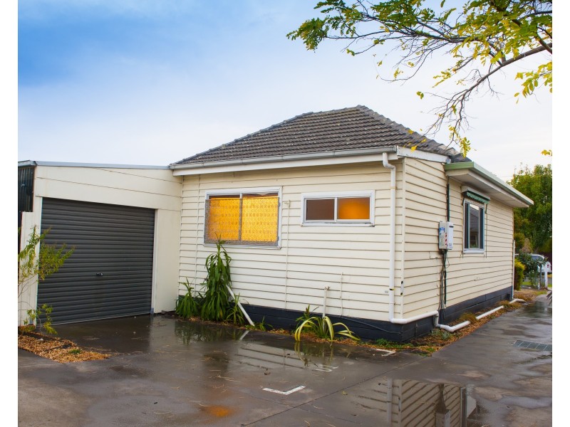 1/3 Maxwell Avenue, Altona North VIC 3025